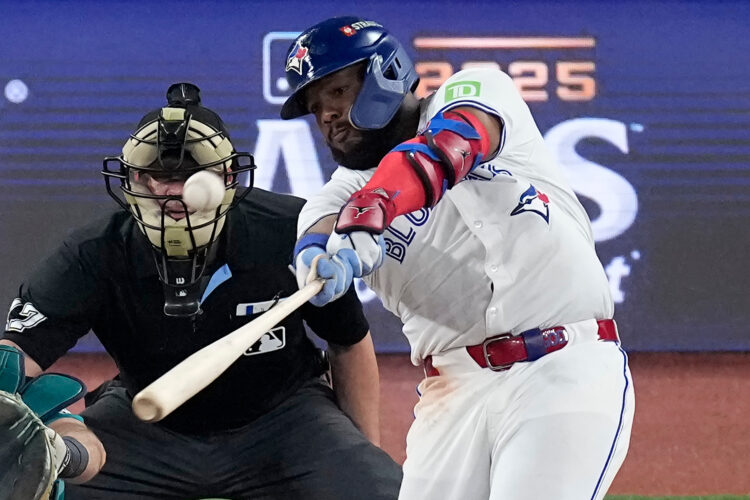 Guerrero Hits 6th Postseason Homer and Blue Jays Beat Mariners 6